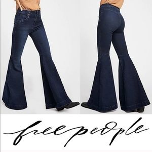 Free People Maddox Denim Bell Bottom Jeans 26 NWT